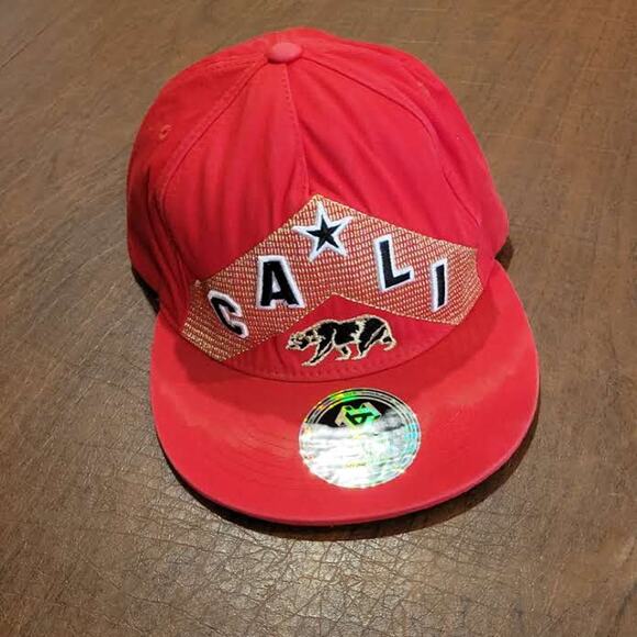 Top Level CALI Bear Embroidered Red Gold Snapback Hat California New One size - Picture 6 of 10